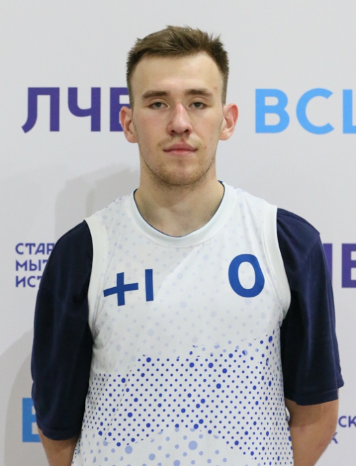 Виктор Тавров