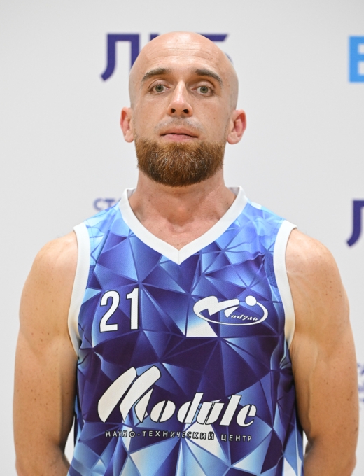 Антон Дисиков