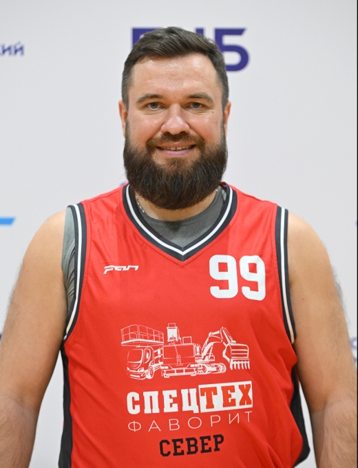 Артур Мухортов