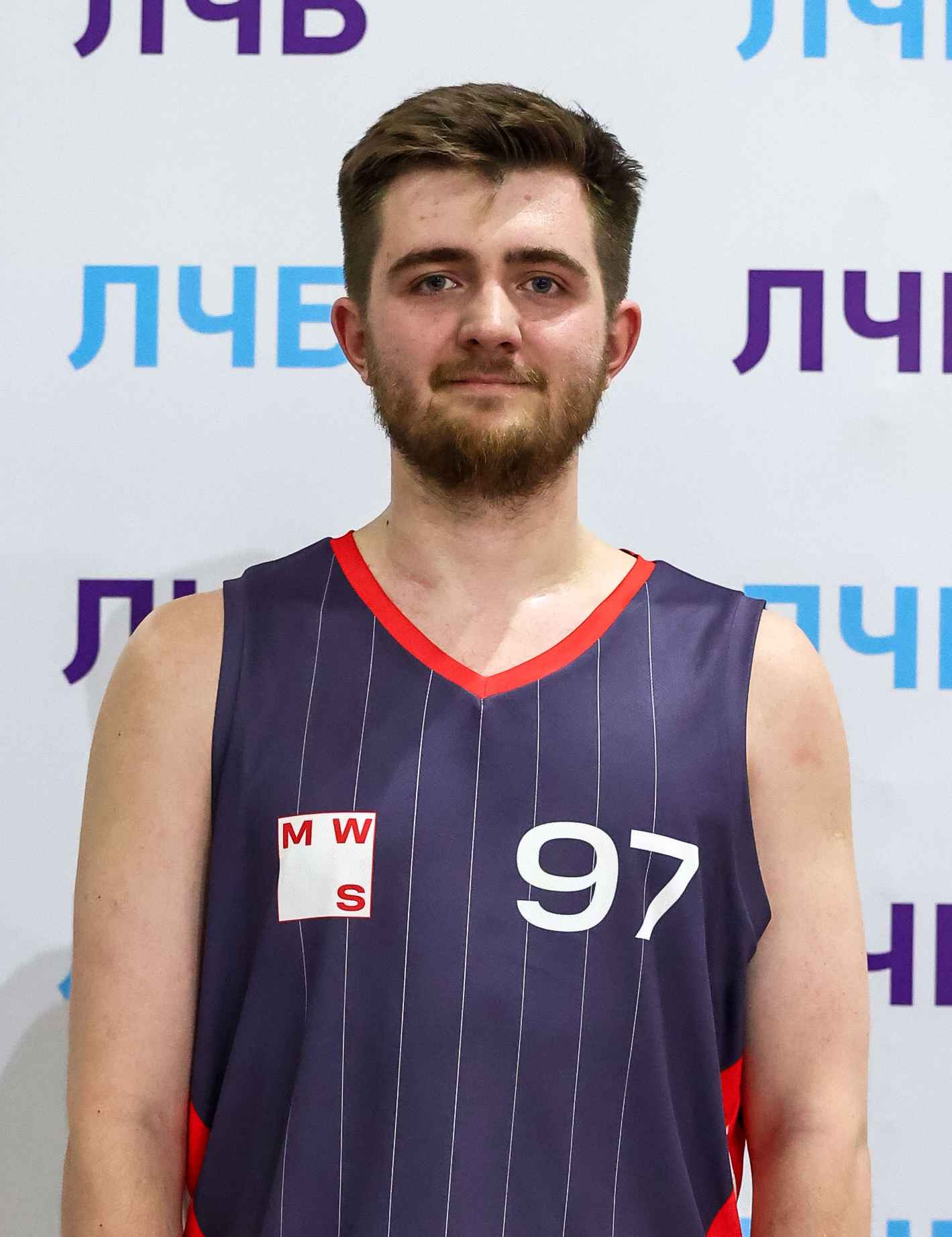 Александр Овчинников