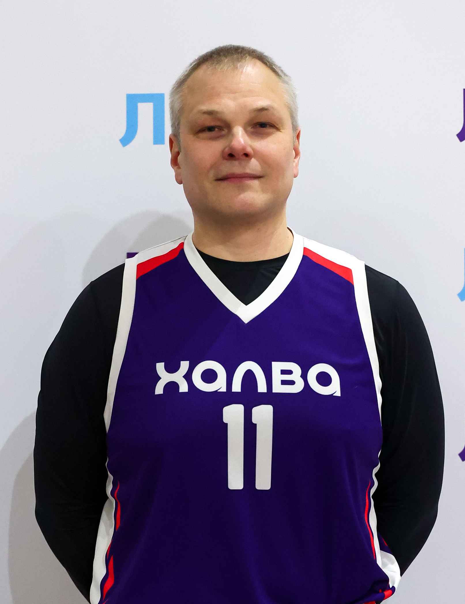 Максим Лопатников