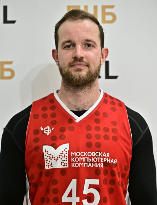 Роман Лавров