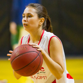 9-й тур. Новороссийск, Санкт-Петербург, Смоленск